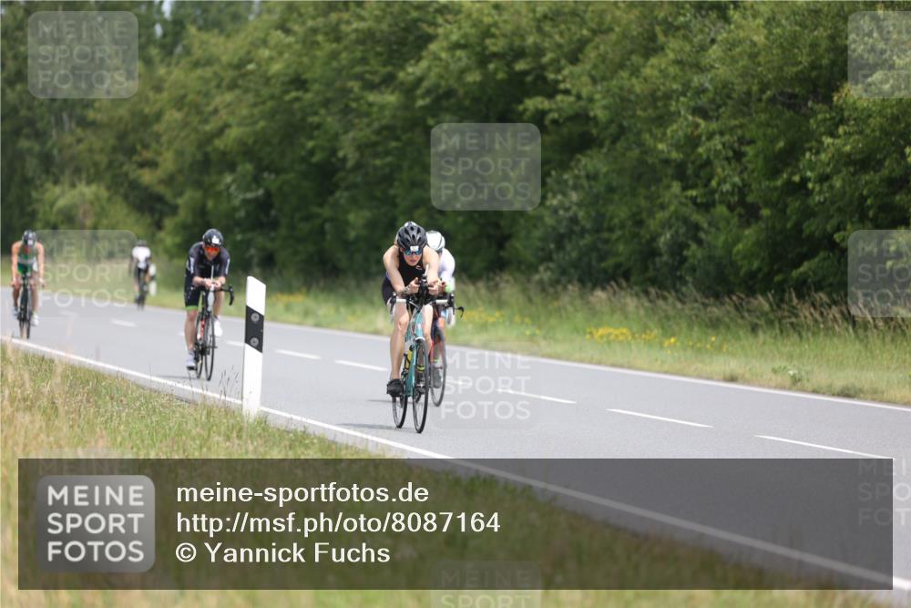 22.06.2025 - Viking Triathlon Yannick Fuchs http://msf.ph/oto/8087164 22.06.2025 12:57:00 Radfahren 162, 200, 276, 314, 496, 540 meine-sportfotos.de