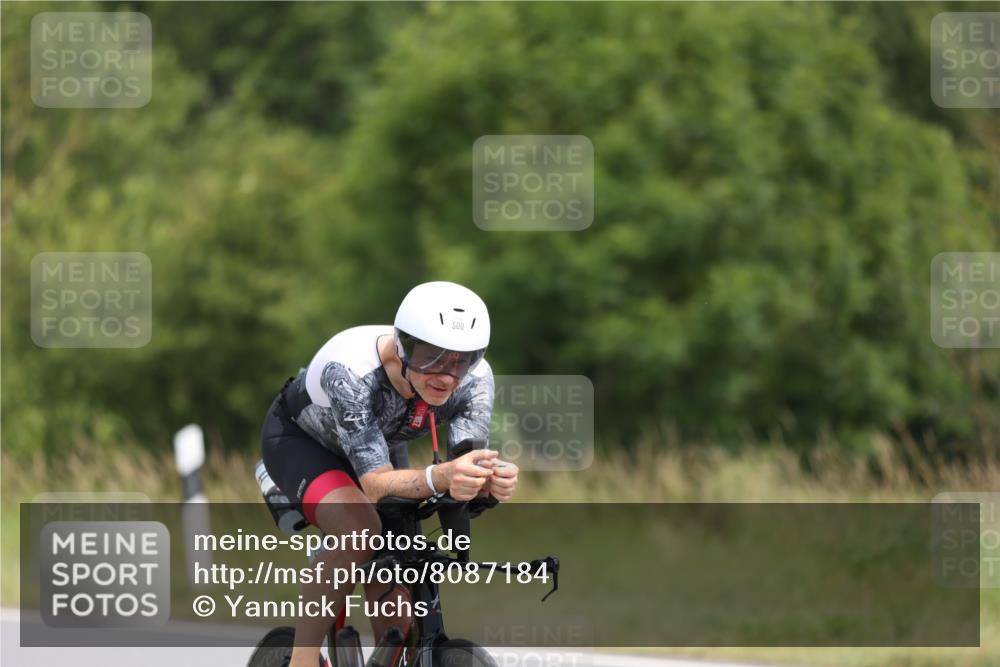 22.06.2025 - Viking Triathlon Yannick Fuchs http://msf.ph/oto/8087184 22.06.2025 12:57:09 Radfahren 162, 183, 200, 314, 332, 500, 540 meine-sportfotos.de