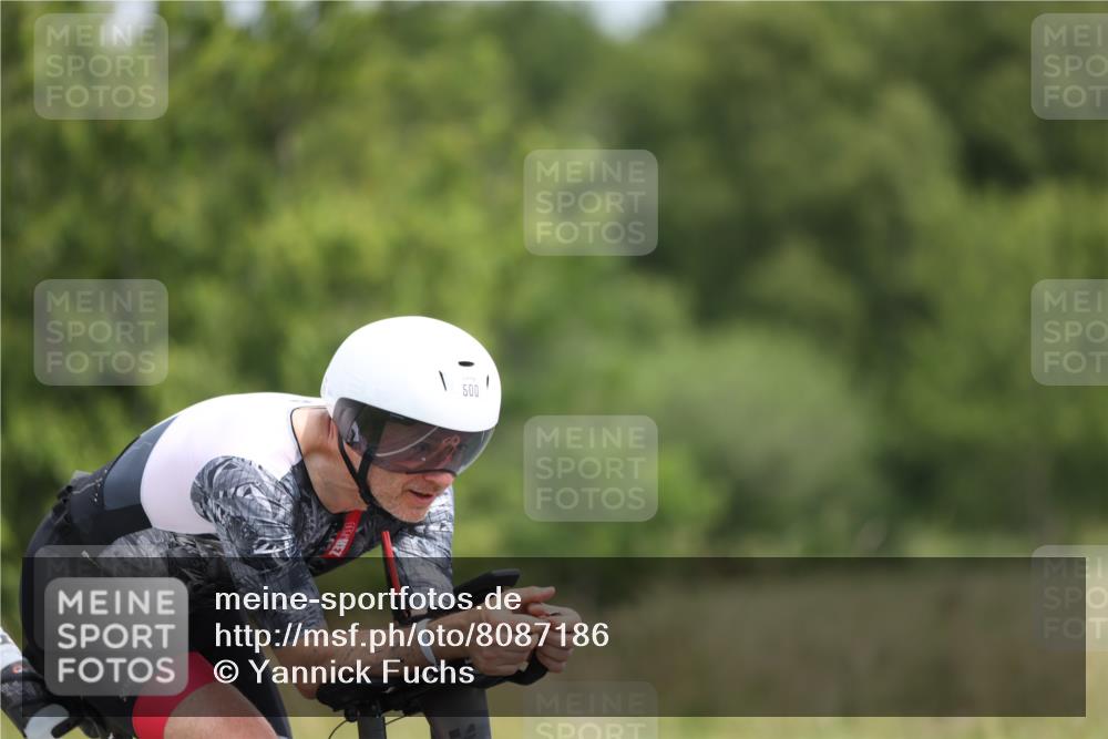 22.06.2025 - Viking Triathlon Yannick Fuchs http://msf.ph/oto/8087186 22.06.2025 12:57:10 Radfahren 162, 183, 314, 332, 500 meine-sportfotos.de