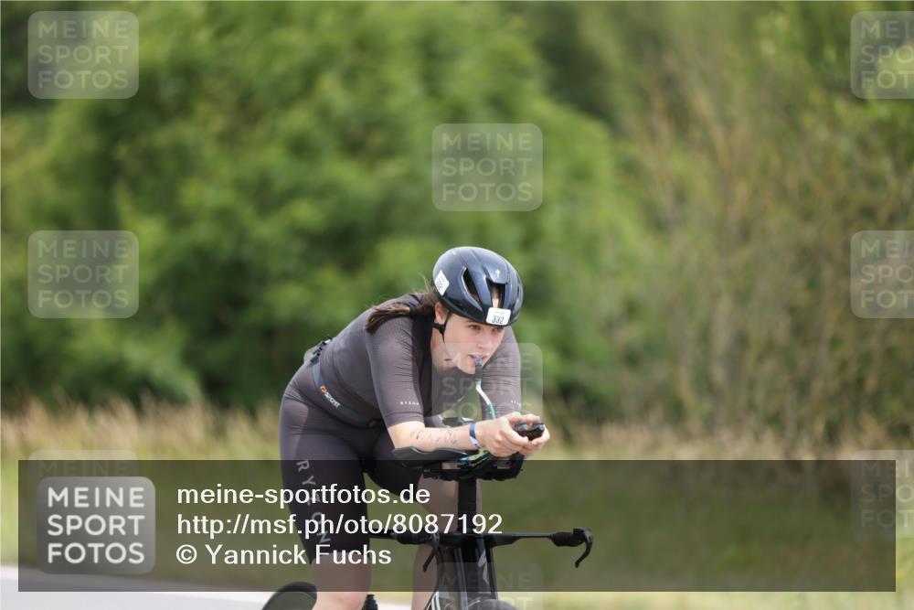 22.06.2025 - Viking Triathlon Yannick Fuchs http://msf.ph/oto/8087192 22.06.2025 12:57:13 Radfahren 24, 162, 183, 332, 500 meine-sportfotos.de
