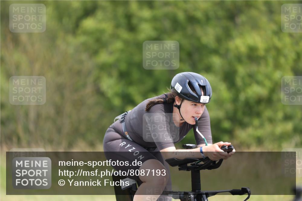 22.06.2025 - Viking Triathlon Yannick Fuchs http://msf.ph/oto/8087193 22.06.2025 12:57:14 Radfahren 24, 162, 183, 332, 500 meine-sportfotos.de