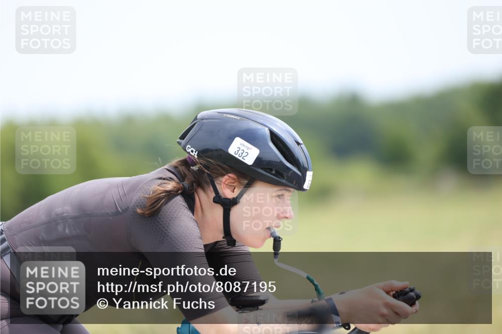 22.06.2025 - Viking Triathlon Yannick Fuchs http://msf.ph/oto/8087195 22.06.2025 12:57:14 Radfahren 24, 162, 183, 332, 500 meine-sportfotos.de