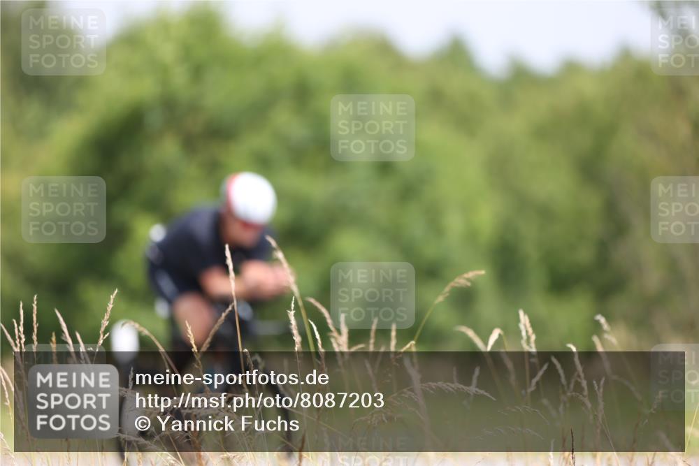 22.06.2025 - Viking Triathlon Yannick Fuchs http://msf.ph/oto/8087203 22.06.2025 12:57:38 Radfahren 17, 150, 315, 471, 548 meine-sportfotos.de