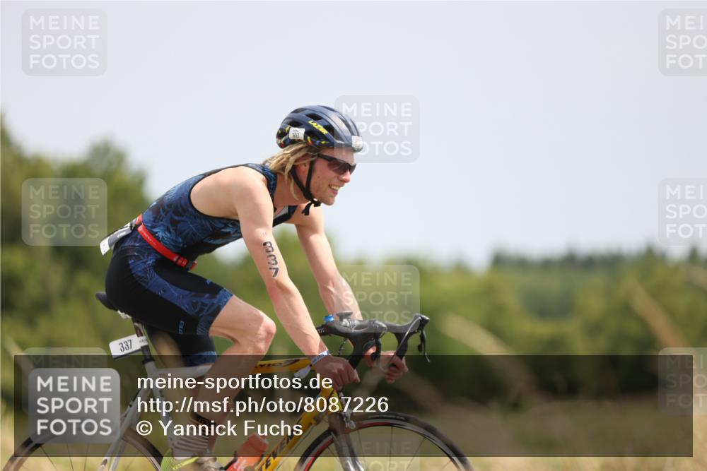 22.06.2025 - Viking Triathlon Yannick Fuchs http://msf.ph/oto/8087226 22.06.2025 12:58:11 Radfahren 337, 394, 495 meine-sportfotos.de