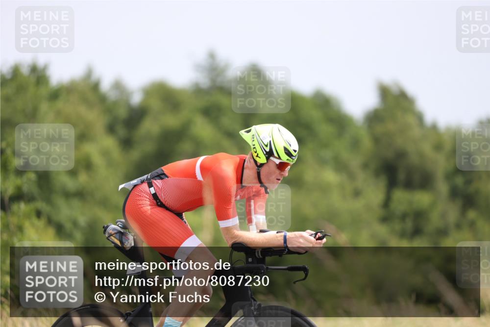 22.06.2025 - Viking Triathlon Yannick Fuchs http://msf.ph/oto/8087230 22.06.2025 12:58:21 Radfahren 107, 363, 372, 397, 495 meine-sportfotos.de