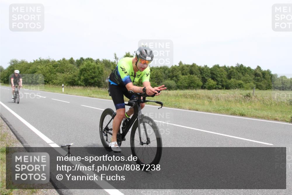 22.06.2025 - Viking Triathlon Yannick Fuchs http://msf.ph/oto/8087238 22.06.2025 13:19:24 Radfahren 160, 169, 418 meine-sportfotos.de