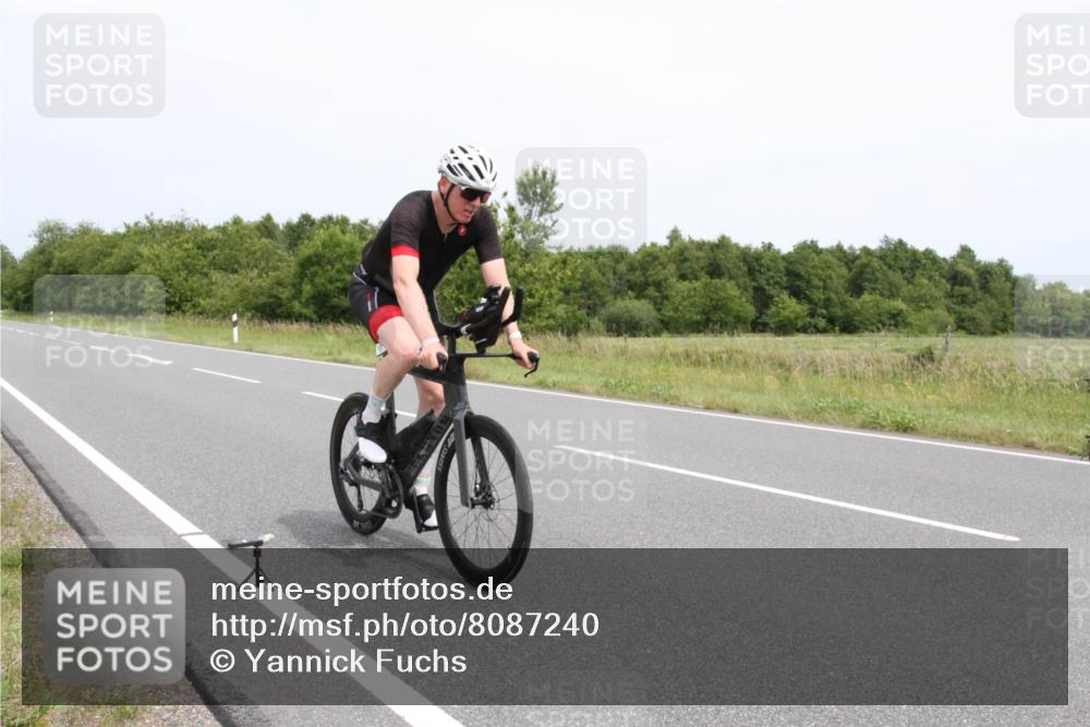 22.06.2025 - Viking Triathlon Yannick Fuchs http://msf.ph/oto/8087240 22.06.2025 13:19:25 Radfahren 160, 169, 418 meine-sportfotos.de