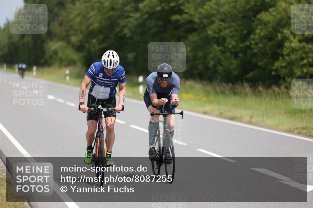 22.06.2025 - Viking Triathlon Yannick Fuchs http://msf.ph/oto/8087255 22.06.2025 12:58:41 Radfahren 78, 180, 253, 281, 358, 422, 425, 487, 659 meine-sportfotos.de