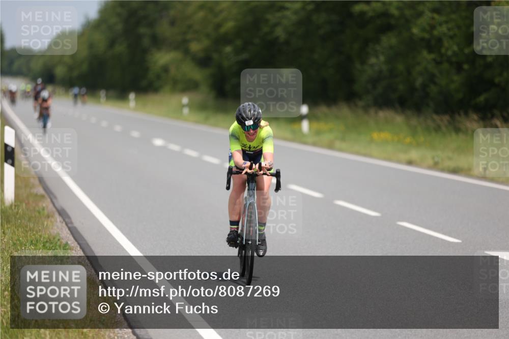 22.06.2025 - Viking Triathlon Yannick Fuchs http://msf.ph/oto/8087269 22.06.2025 12:58:47 Radfahren 26, 78, 253, 422, 425, 659 meine-sportfotos.de