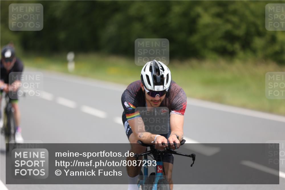 22.06.2025 - Viking Triathlon Yannick Fuchs http://msf.ph/oto/8087293 22.06.2025 12:58:56 Radfahren 26, 61, 234, 375 meine-sportfotos.de