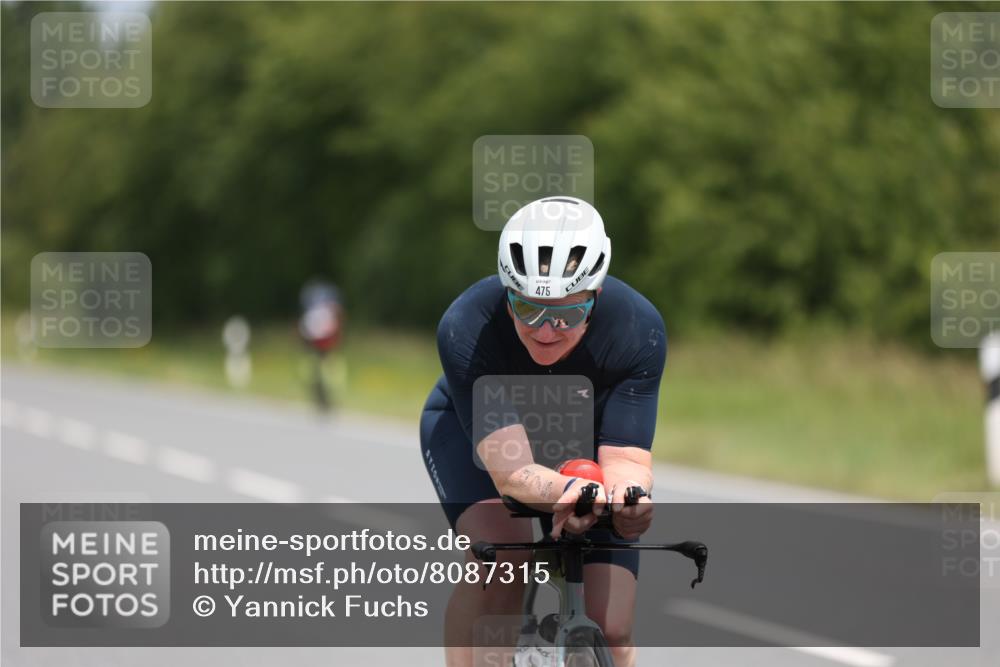 22.06.2025 - Viking Triathlon Yannick Fuchs http://msf.ph/oto/8087315 22.06.2025 12:59:10 Radfahren 93, 321, 453, 475 meine-sportfotos.de