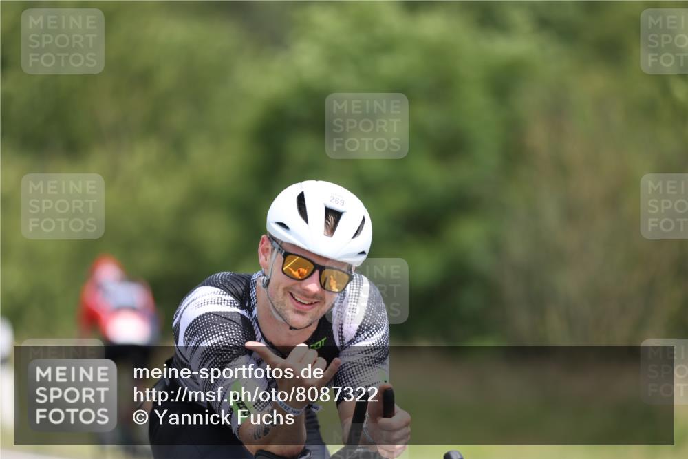 22.06.2025 - Viking Triathlon Yannick Fuchs http://msf.ph/oto/8087322 22.06.2025 12:59:46 Radfahren 48, 142, 269, 650 meine-sportfotos.de