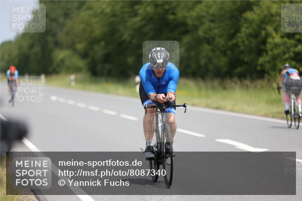 22.06.2025 - Viking Triathlon Yannick Fuchs http://msf.ph/oto/8087340 22.06.2025 13:01:22 Radfahren 116, 153, 513, 553, 605 meine-sportfotos.de