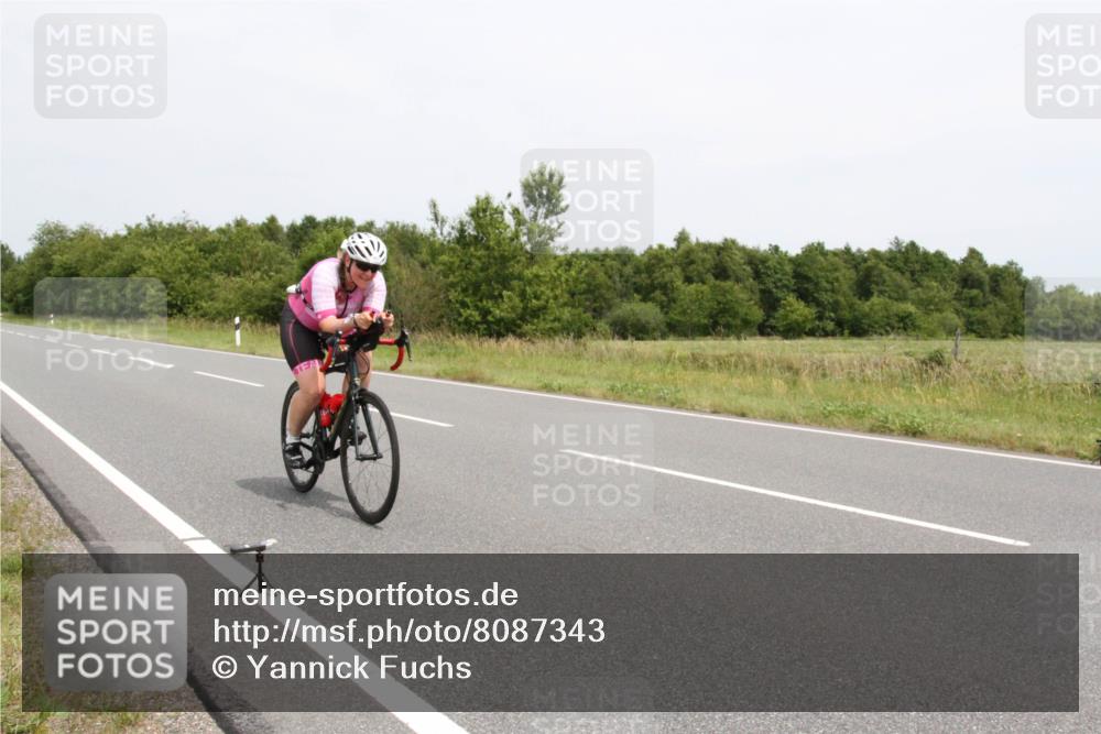 22.06.2025 - Viking Triathlon Yannick Fuchs http://msf.ph/oto/8087343 22.06.2025 13:20:36 Radfahren 503 meine-sportfotos.de