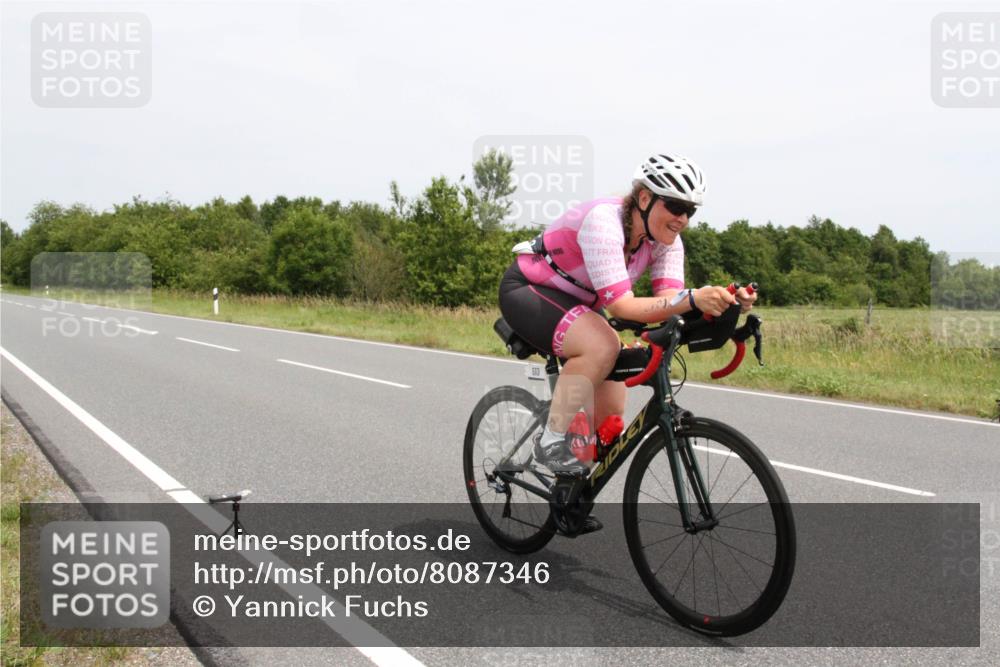 22.06.2025 - Viking Triathlon Yannick Fuchs http://msf.ph/oto/8087346 22.06.2025 13:20:37 Radfahren 503 meine-sportfotos.de