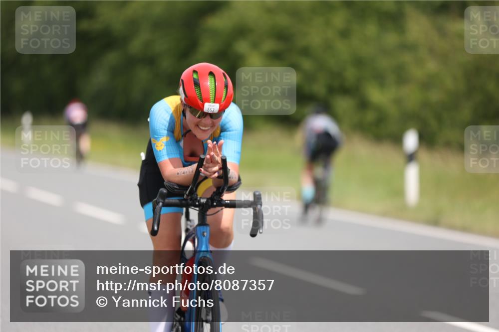 22.06.2025 - Viking Triathlon Yannick Fuchs http://msf.ph/oto/8087357 22.06.2025 13:01:29 Radfahren 95, 463, 553 meine-sportfotos.de