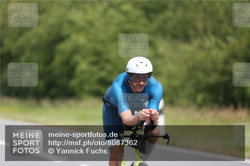 22.06.2025 - Viking Triathlon Yannick Fuchs http://msf.ph/oto/8087362 22.06.2025 13:01:36 Radfahren 95, 182, 419, 463 meine-sportfotos.de
