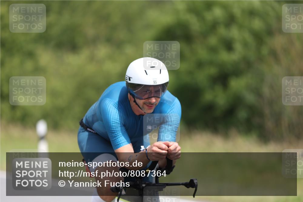 22.06.2025 - Viking Triathlon Yannick Fuchs http://msf.ph/oto/8087364 22.06.2025 13:01:36 Radfahren 95, 182, 419, 463 meine-sportfotos.de