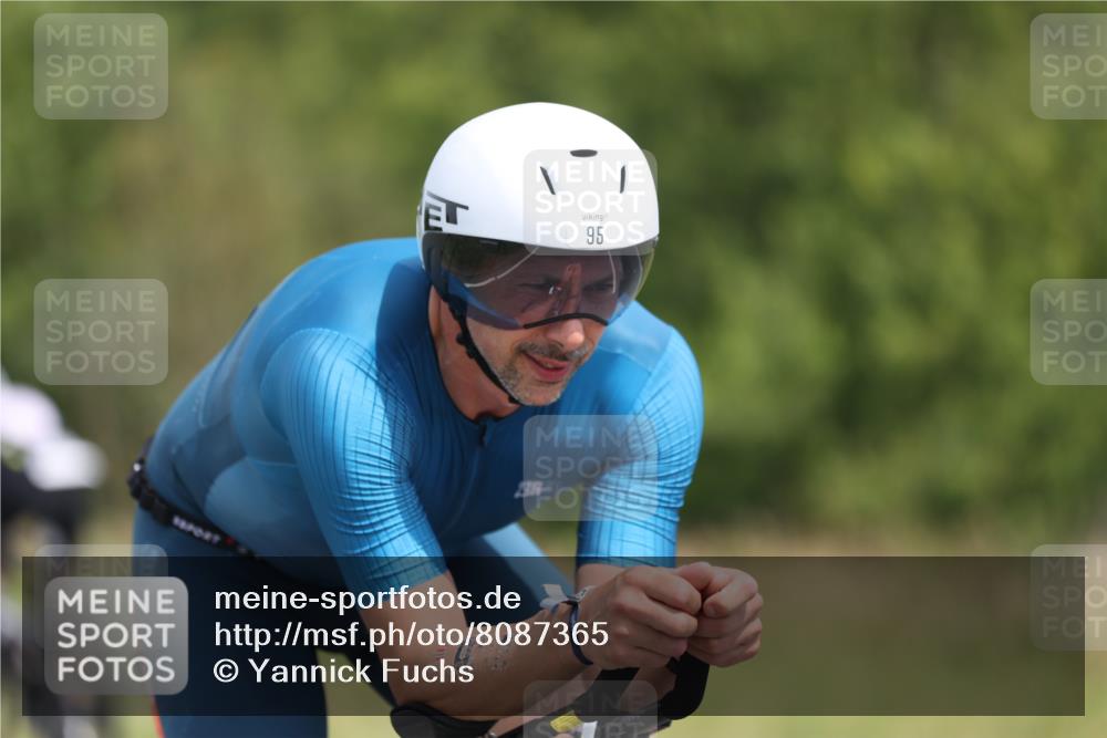 22.06.2025 - Viking Triathlon Yannick Fuchs http://msf.ph/oto/8087365 22.06.2025 13:01:37 Radfahren 95, 182, 419, 463 meine-sportfotos.de
