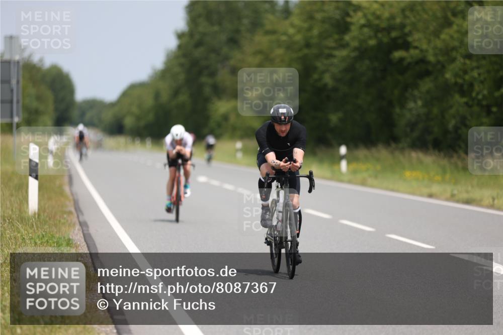 22.06.2025 - Viking Triathlon Yannick Fuchs http://msf.ph/oto/8087367 22.06.2025 13:01:38 Radfahren 95, 182, 419 meine-sportfotos.de