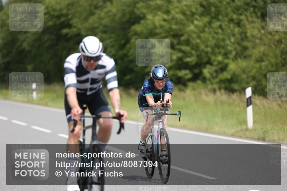 22.06.2025 - Viking Triathlon Yannick Fuchs http://msf.ph/oto/8087394 22.06.2025 13:01:53 Radfahren 210, 402, 466, 643 meine-sportfotos.de