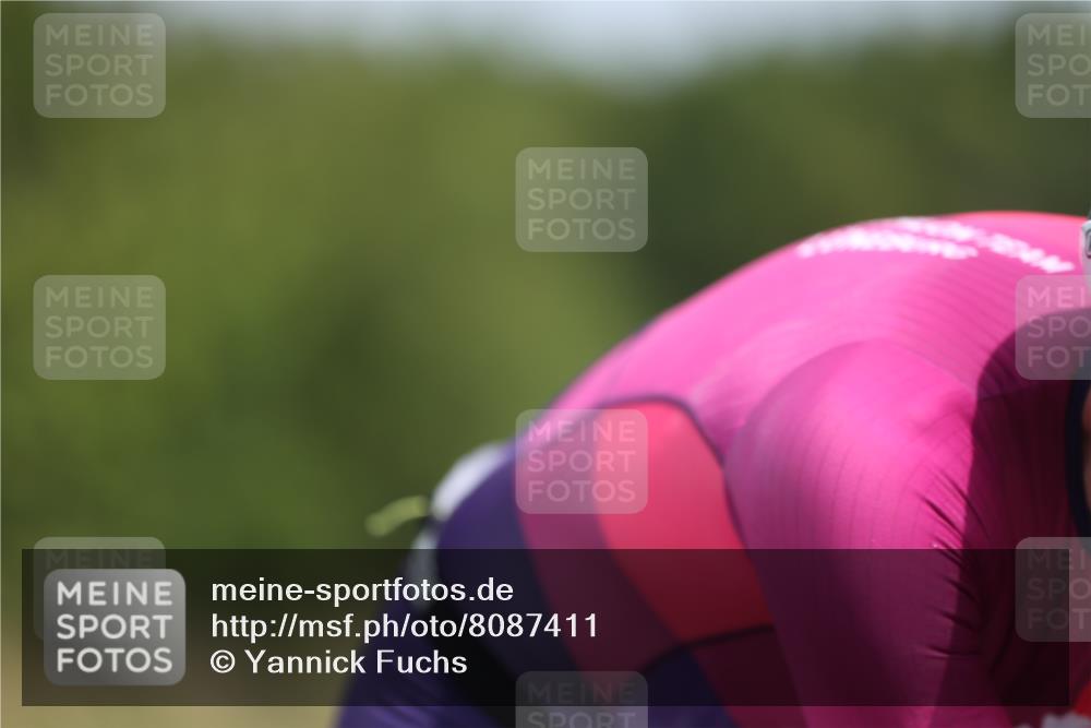 22.06.2025 - Viking Triathlon Yannick Fuchs http://msf.ph/oto/8087411 22.06.2025 13:02:16 Radfahren 370, 440 meine-sportfotos.de
