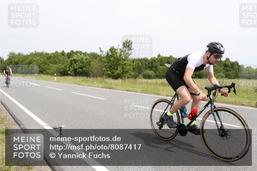 22.06.2025 - Viking Triathlon Yannick Fuchs http://msf.ph/oto/8087417 22.06.2025 13:20:55 Radfahren 39, 378, 636 meine-sportfotos.de