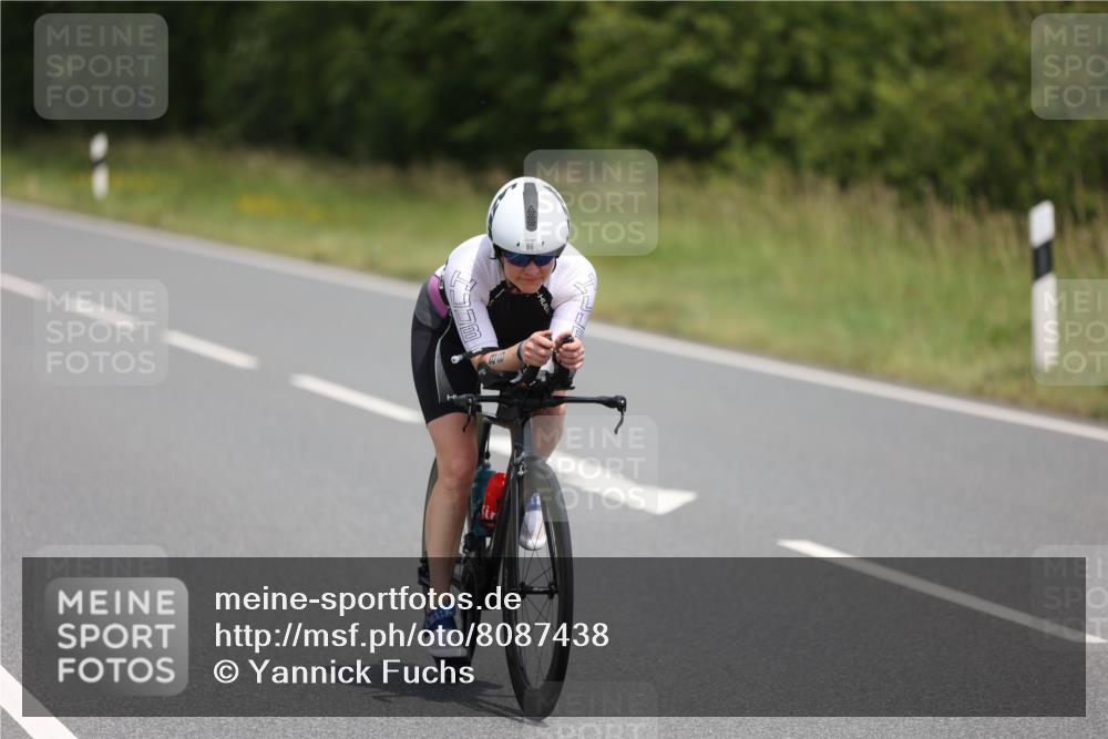 22.06.2025 - Viking Triathlon Yannick Fuchs http://msf.ph/oto/8087438 22.06.2025 13:03:16 Radfahren 86, 454, 490, 637, 657 meine-sportfotos.de