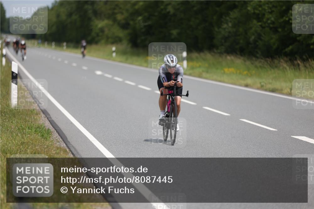 22.06.2025 - Viking Triathlon Yannick Fuchs http://msf.ph/oto/8087445 22.06.2025 13:03:18 Radfahren 86, 454, 637 meine-sportfotos.de