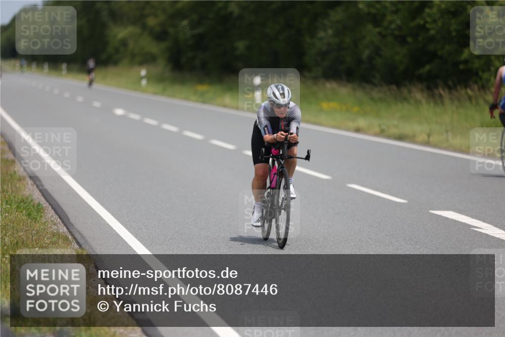 22.06.2025 - Viking Triathlon Yannick Fuchs http://msf.ph/oto/8087446 22.06.2025 13:03:18 Radfahren 86, 454, 637 meine-sportfotos.de