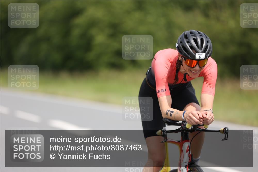 22.06.2025 - Viking Triathlon Yannick Fuchs http://msf.ph/oto/8087463 22.06.2025 13:03:39 Radfahren 44, 130, 356, 530, 538 meine-sportfotos.de