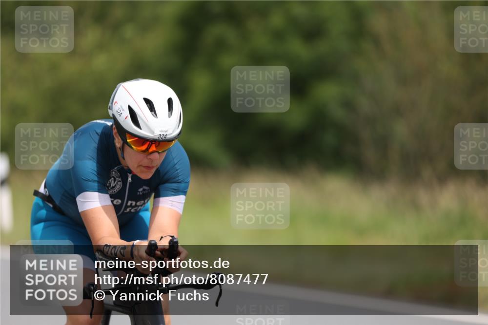 22.06.2025 - Viking Triathlon Yannick Fuchs http://msf.ph/oto/8087477 22.06.2025 13:03:58 Radfahren 220, 292, 324, 655 meine-sportfotos.de