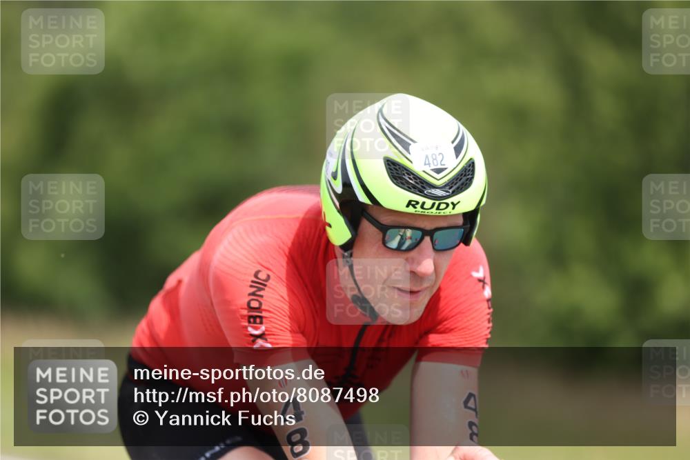 22.06.2025 - Viking Triathlon Yannick Fuchs http://msf.ph/oto/8087498 22.06.2025 13:04:13 Radfahren 192, 361, 482 meine-sportfotos.de