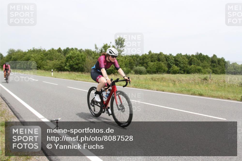22.06.2025 - Viking Triathlon Yannick Fuchs http://msf.ph/oto/8087528 22.06.2025 13:21:11 Radfahren 412, 525, 615 meine-sportfotos.de