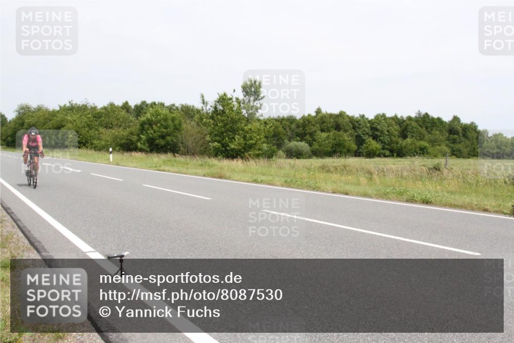 22.06.2025 - Viking Triathlon Yannick Fuchs http://msf.ph/oto/8087530 22.06.2025 13:21:12 Radfahren 525, 615 meine-sportfotos.de