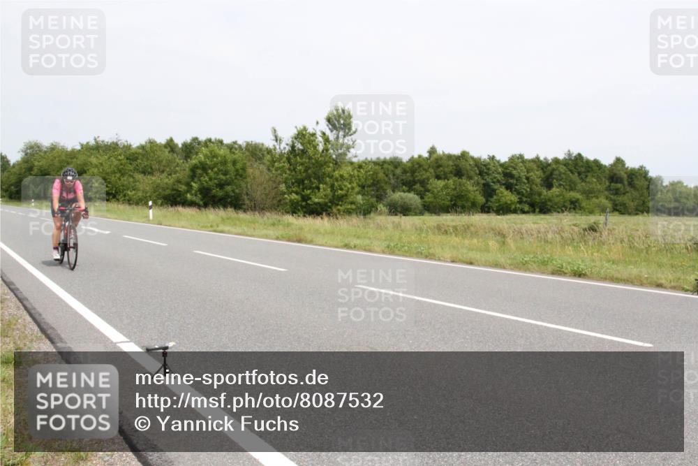22.06.2025 - Viking Triathlon Yannick Fuchs http://msf.ph/oto/8087532 22.06.2025 13:21:12 Radfahren 525, 615 meine-sportfotos.de