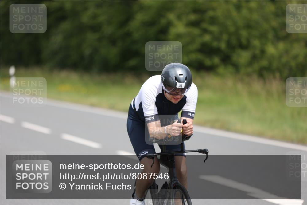 22.06.2025 - Viking Triathlon Yannick Fuchs http://msf.ph/oto/8087546 22.06.2025 13:07:09 Radfahren 66, 441, 479, 519 meine-sportfotos.de