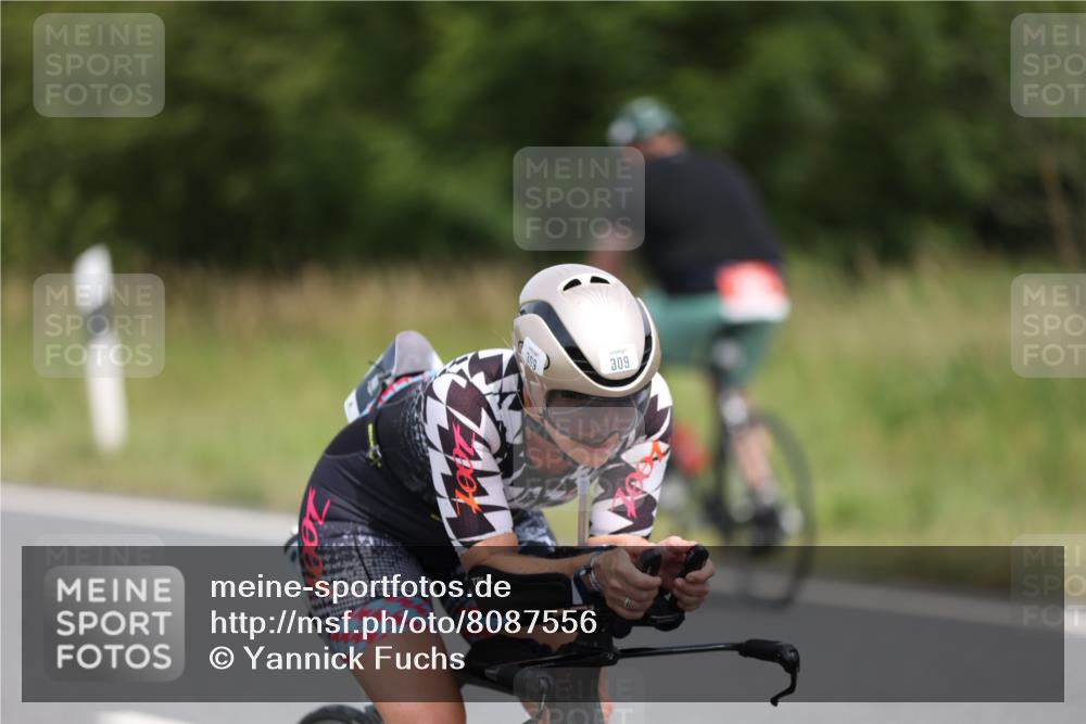 22.06.2025 - Viking Triathlon Yannick Fuchs http://msf.ph/oto/8087556 22.06.2025 13:07:51 Radfahren 309, 462, 629, 647 meine-sportfotos.de