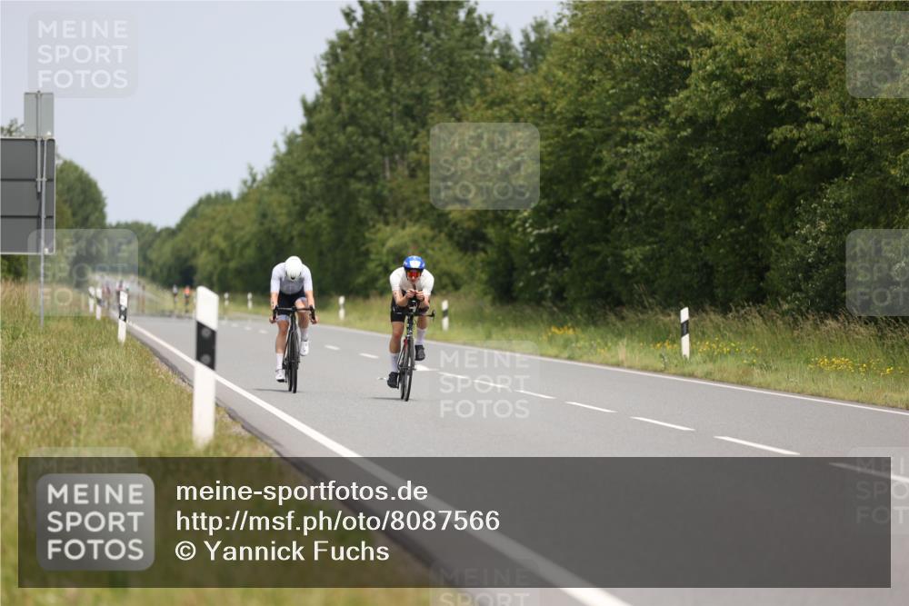 22.06.2025 - Viking Triathlon Yannick Fuchs http://msf.ph/oto/8087566 22.06.2025 13:08:15 Radfahren 115, 494 meine-sportfotos.de