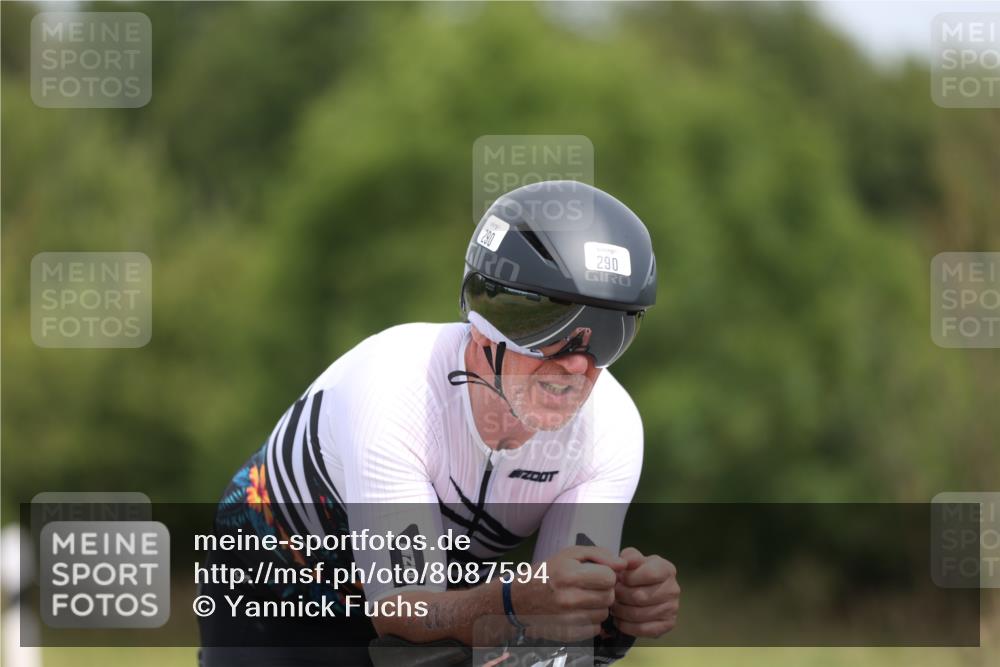 22.06.2025 - Viking Triathlon Yannick Fuchs http://msf.ph/oto/8087594 22.06.2025 13:08:42 Radfahren 290, 357 meine-sportfotos.de
