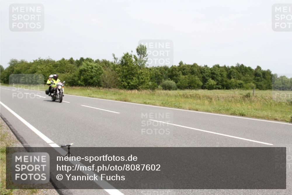 22.06.2025 - Viking Triathlon Yannick Fuchs http://msf.ph/oto/8087602 22.06.2025 13:21:22 Radfahren 333, 489 meine-sportfotos.de