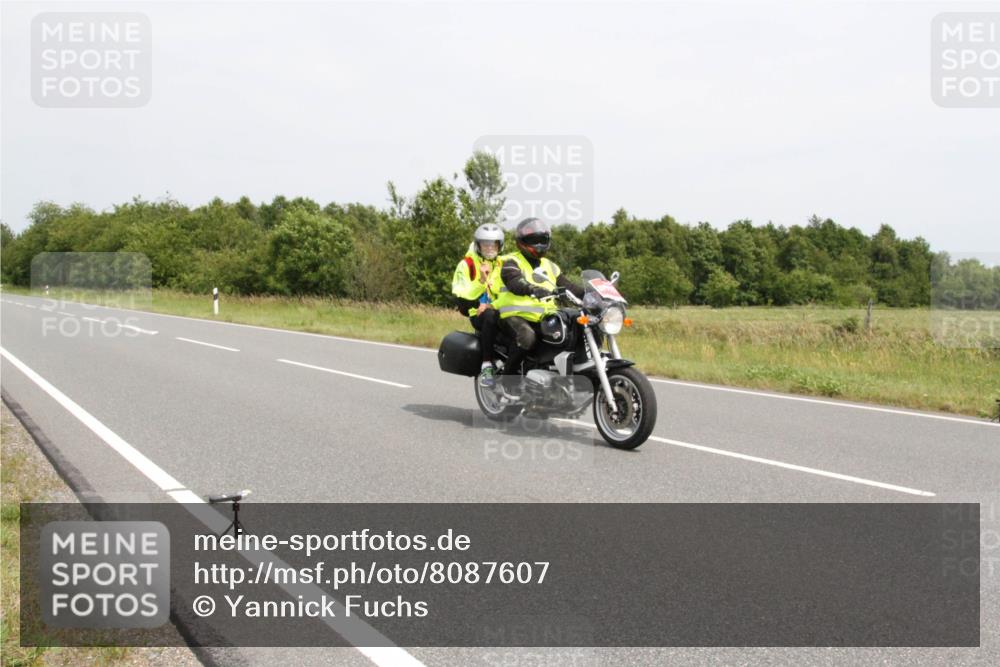 22.06.2025 - Viking Triathlon Yannick Fuchs http://msf.ph/oto/8087607 22.06.2025 13:21:23 Radfahren 333, 489 meine-sportfotos.de