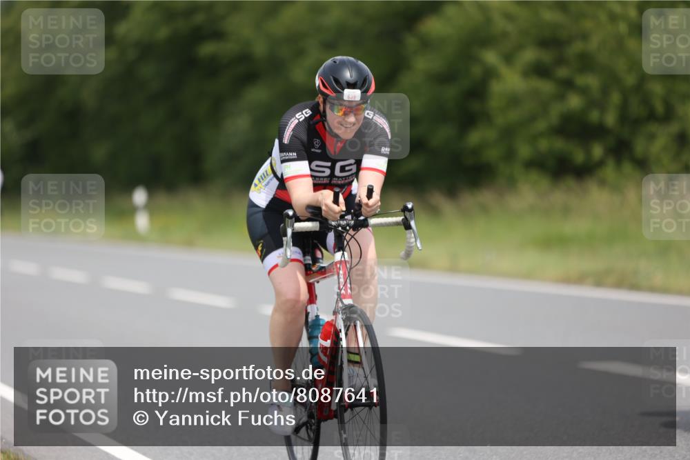22.06.2025 - Viking Triathlon Yannick Fuchs http://msf.ph/oto/8087641 22.06.2025 13:09:21 Radfahren 109, 131, 369, 442, 447, 639 meine-sportfotos.de