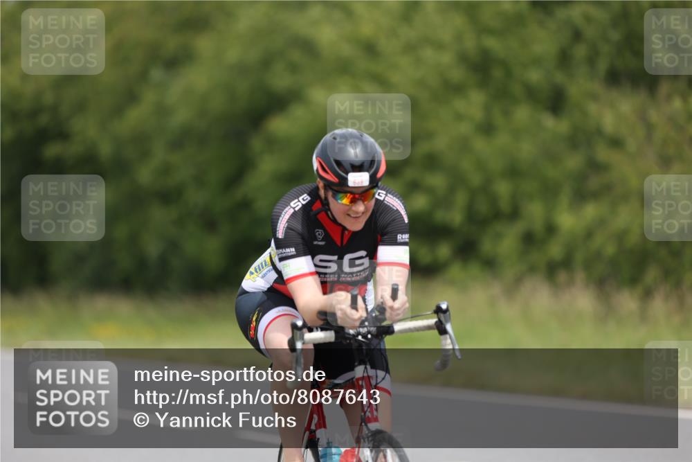 22.06.2025 - Viking Triathlon Yannick Fuchs http://msf.ph/oto/8087643 22.06.2025 13:09:21 Radfahren 109, 131, 369, 442, 447, 639 meine-sportfotos.de