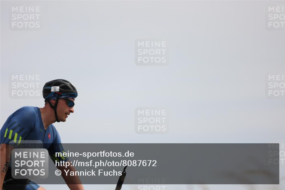 22.06.2025 - Viking Triathlon Yannick Fuchs http://msf.ph/oto/8087672 22.06.2025 13:10:05 Radfahren 25, 128, 181, 614 meine-sportfotos.de