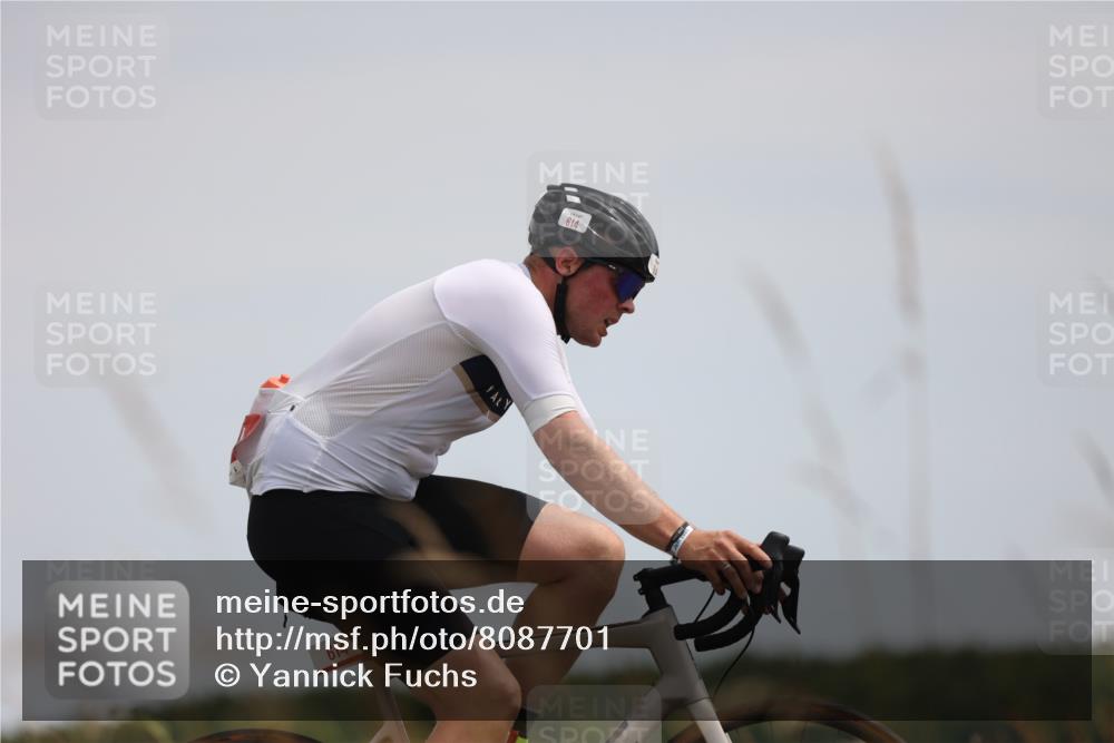 22.06.2025 - Viking Triathlon Yannick Fuchs http://msf.ph/oto/8087701 22.06.2025 13:10:11 Radfahren 181, 614 meine-sportfotos.de