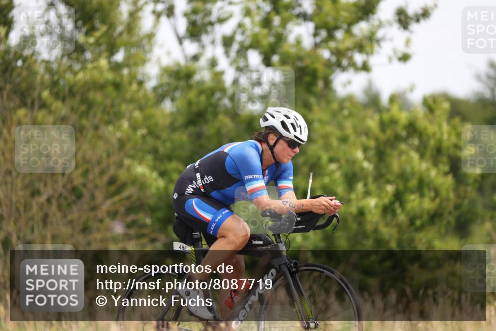 22.06.2025 - Viking Triathlon Yannick Fuchs http://msf.ph/oto/8087719 22.06.2025 13:10:42 Radfahren 136, 225, 488 meine-sportfotos.de