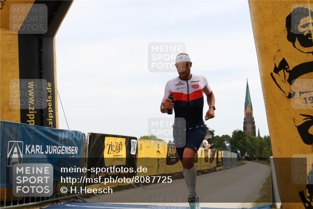 22.06.2025 - Viking Triathlon H.Heesch http://msf.ph/oto/8087725 22.06.2025 12:46:17 Laufen 122 meine-sportfotos.de