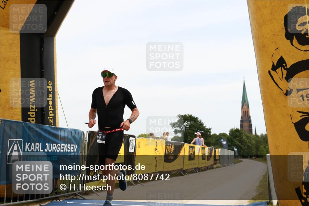 22.06.2025 - Viking Triathlon H.Heesch http://msf.ph/oto/8087742 22.06.2025 12:47:51 Laufen 176, 272 meine-sportfotos.de