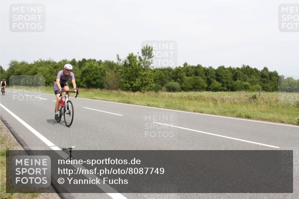 22.06.2025 - Viking Triathlon Yannick Fuchs http://msf.ph/oto/8087749 22.06.2025 13:21:39 Radfahren 249, 460, 483 meine-sportfotos.de